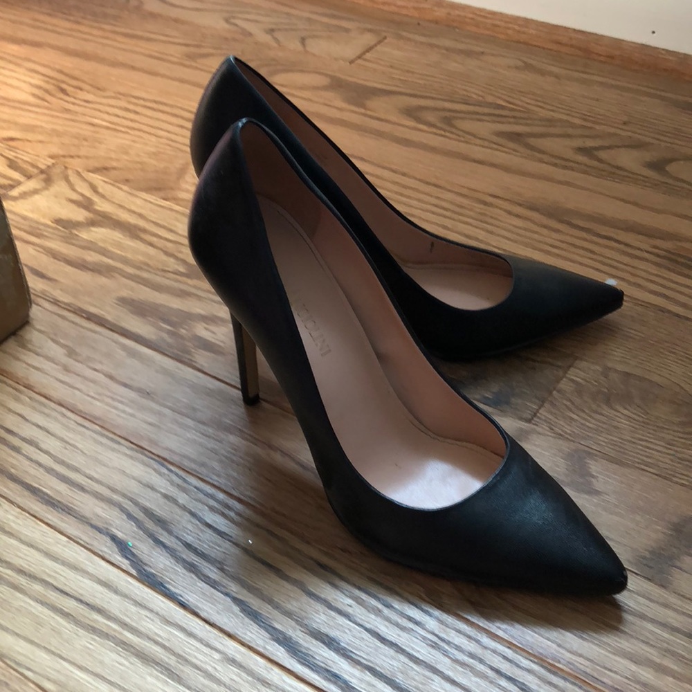 Enzo Angiolini Black Heels